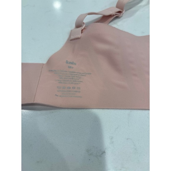 Knix Bra Size M+ Pink Soft No Underwire Great Coverage Adjustable Strap Comfy - Picture 3 of 4